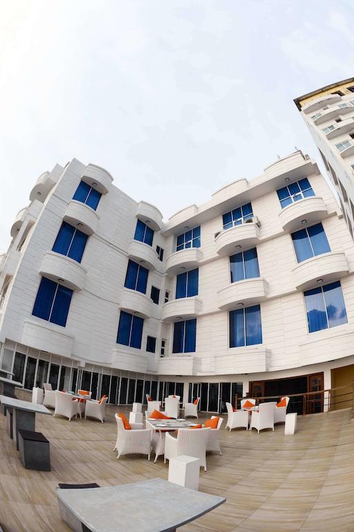 Lazaani Hotel Colombo Luaran gambar