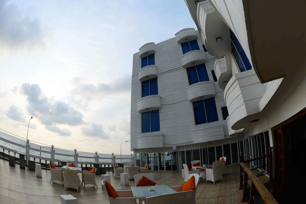 Lazaani Hotel Colombo Luaran gambar