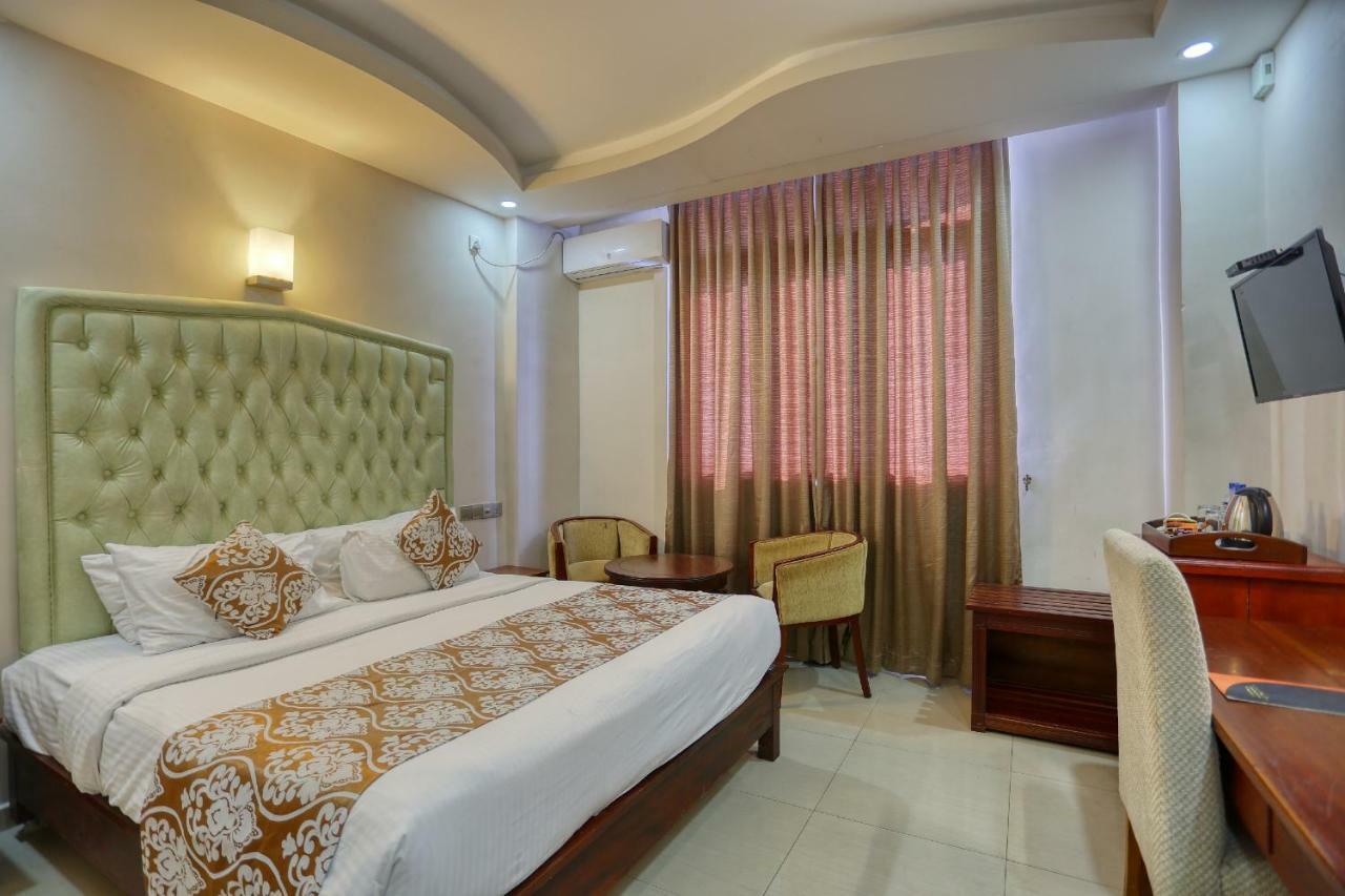 Lazaani Hotel Colombo Luaran gambar
