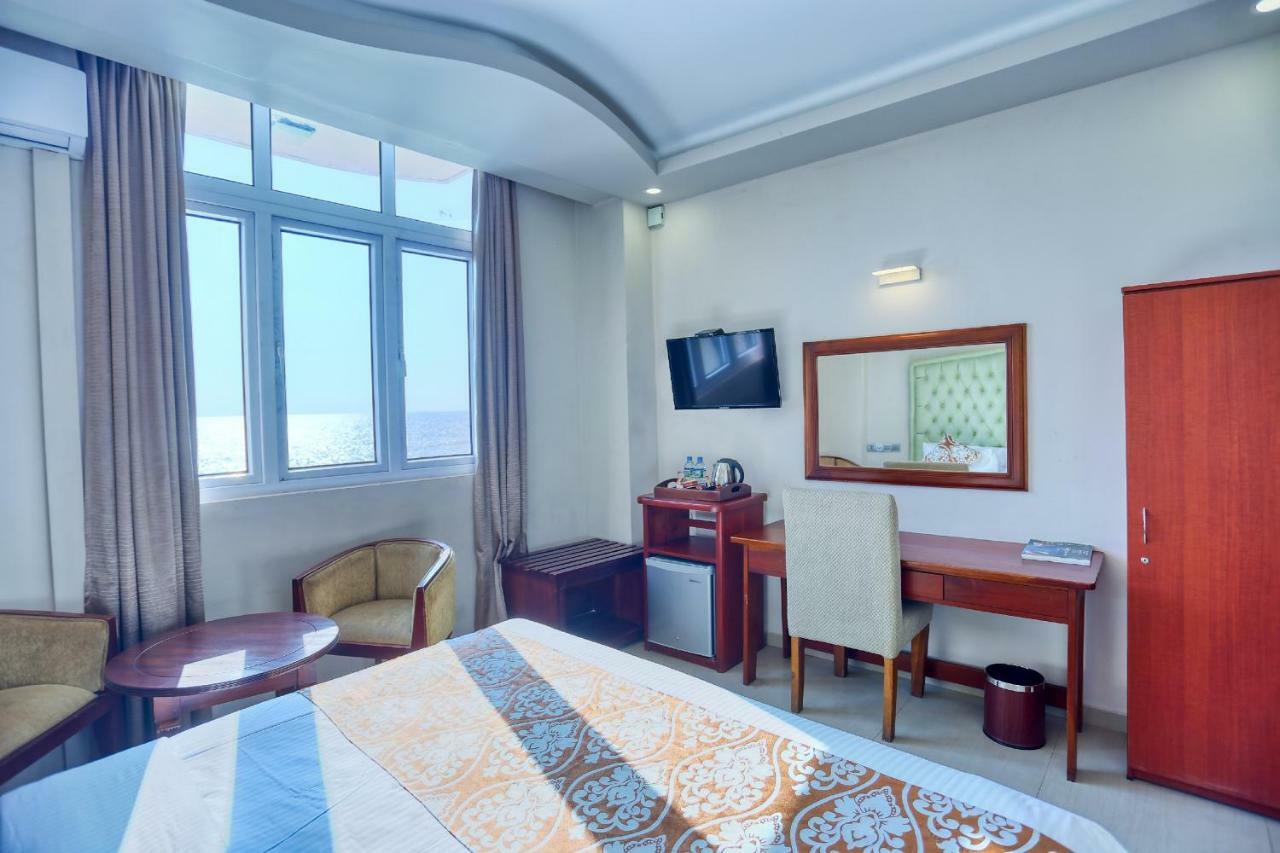 Lazaani Hotel Colombo Luaran gambar