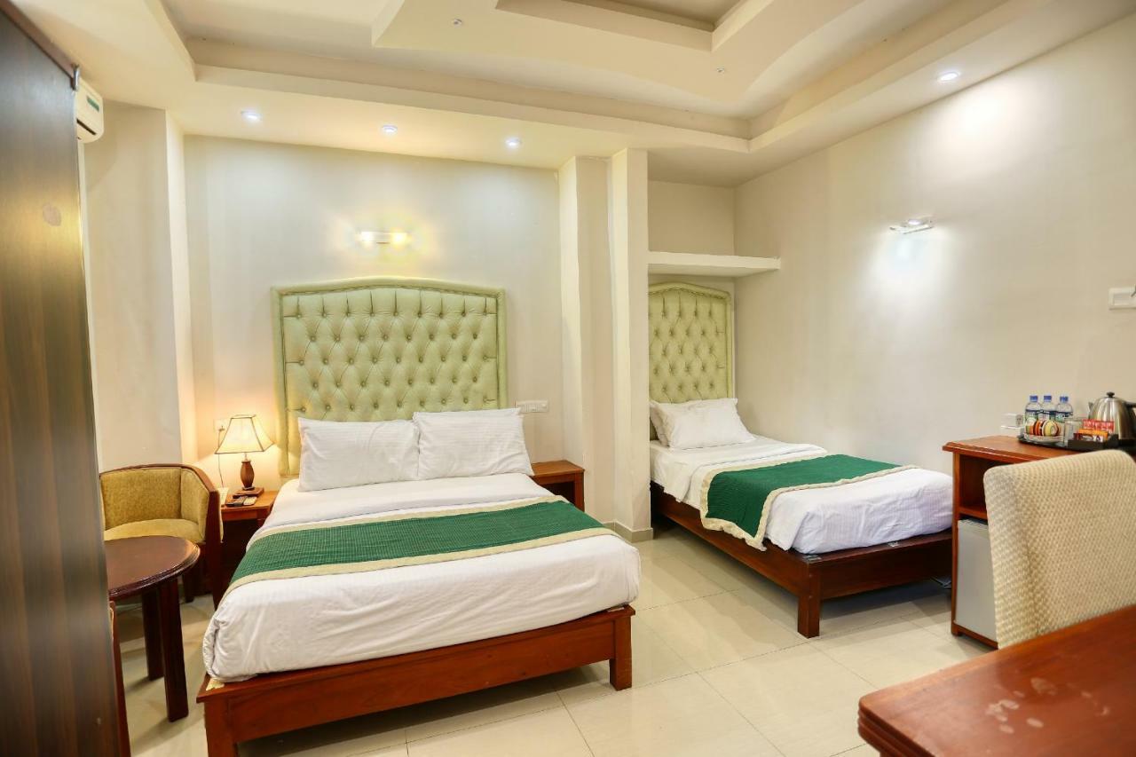 Lazaani Hotel Colombo Luaran gambar