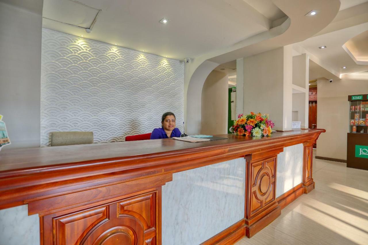 Lazaani Hotel Colombo Luaran gambar